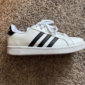 Adidas White Cloudfoam Comfort Shoes